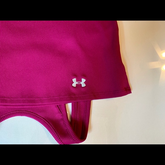 Under Armour Razor Back Tank Top - Picture 3 of 3